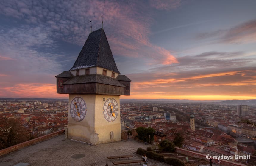 Der Uhrturm als das Wahrzeichen von Graz