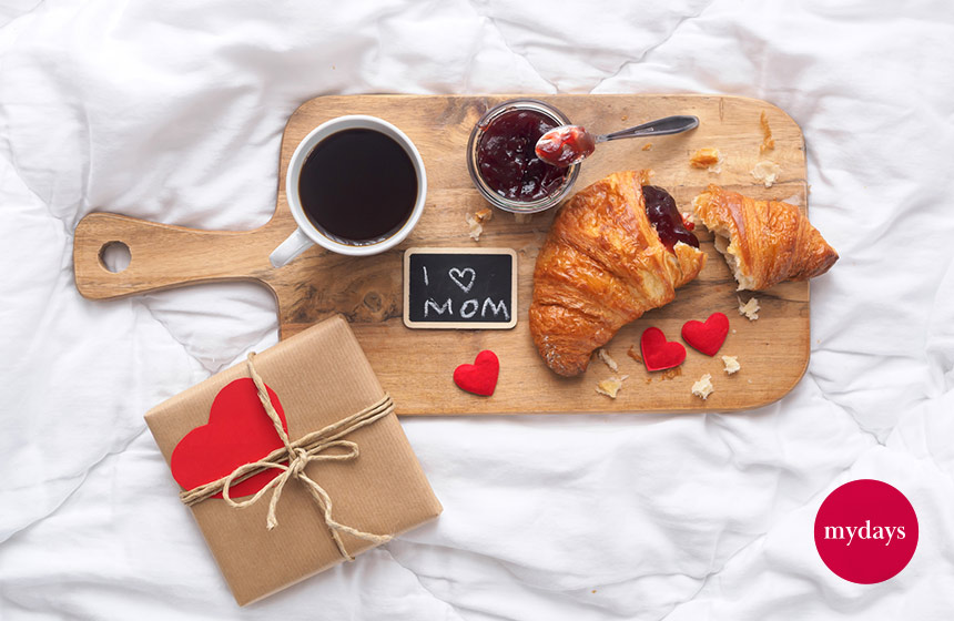 Frühstück im Bett zum Muttertag