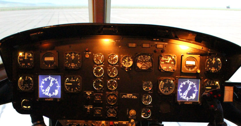 Hubschrauber-Simulator Cockpit