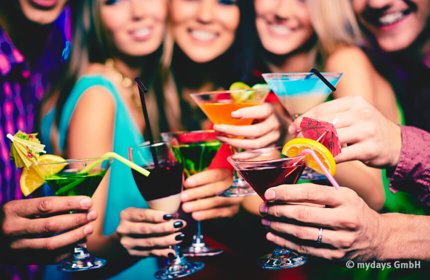Es gibt soo viele leckere Cocktails. Welchen mixt Du beim Mädelsabend?
