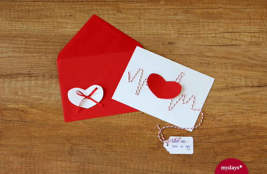 Valentinskarte mit symbolischem Herzschlag