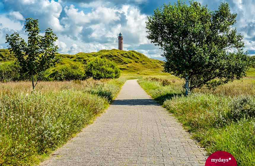 Der Leuchtturm auf der Nordseeinsel Norderney