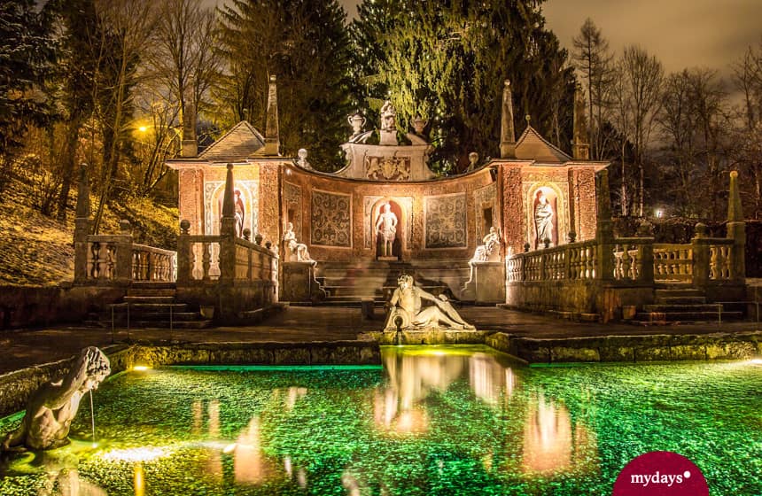 Wasserspiele im Schloss Hellbrunn als wunderschöne Sehenswürdigkeit Salzburgs