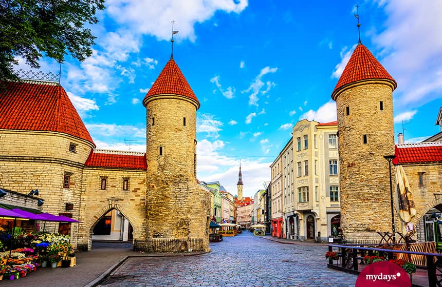 die Stadtmauer in Tallinn