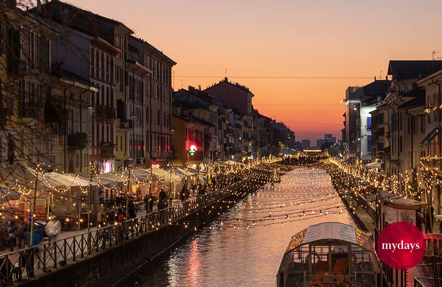 Bild auf den Naviglio Grande bei Dämmerung