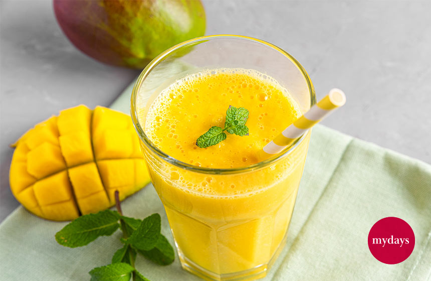 Mango Lassi ist eins der erfrischendsten und fruchtigsten der Sommergerichte